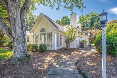 Condo For Sale - 3908 Westridge Meadow Circle<br/> Forsyth County, Clemmons, NC 27012