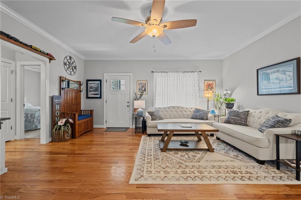 7042 Crescent Road, Whitsett, North Carolina image 5