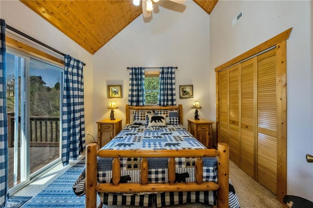 256 Deer Knoll Drive, Piney Creek, North Carolina image 13
