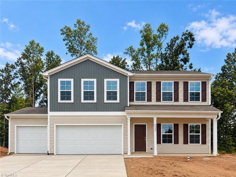 Homes For Sale - 5862 Latigo Court<br/> Clemmons, NC 27012