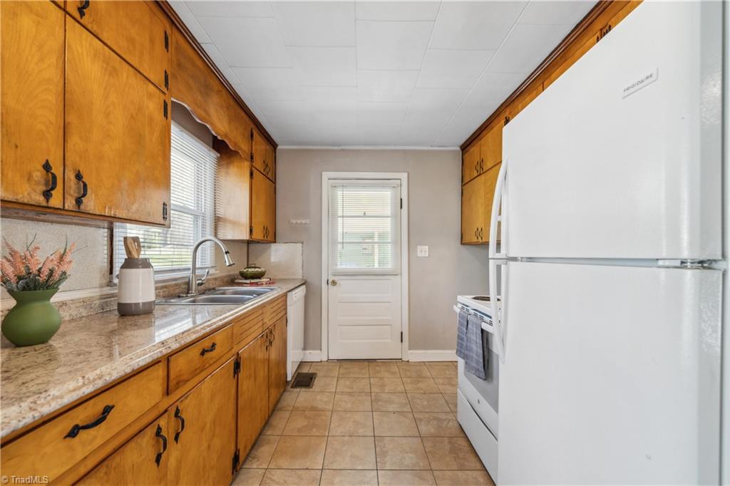 409 Coe Avenue, High Point, North Carolina image 15
