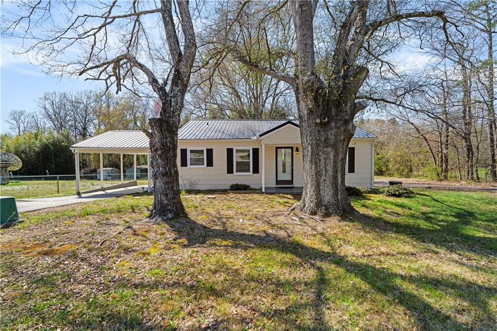 409 Coe Avenue, High Point, North Carolina image 6