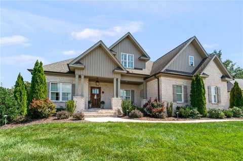 Photo of 261 Prescott Drive, Winston-Salem, NC 27107 (MLS # 1234662)
