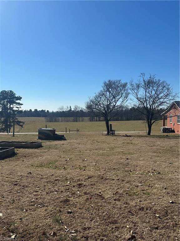 4704 Austin Traphill Road, Elkin, North Carolina image 8