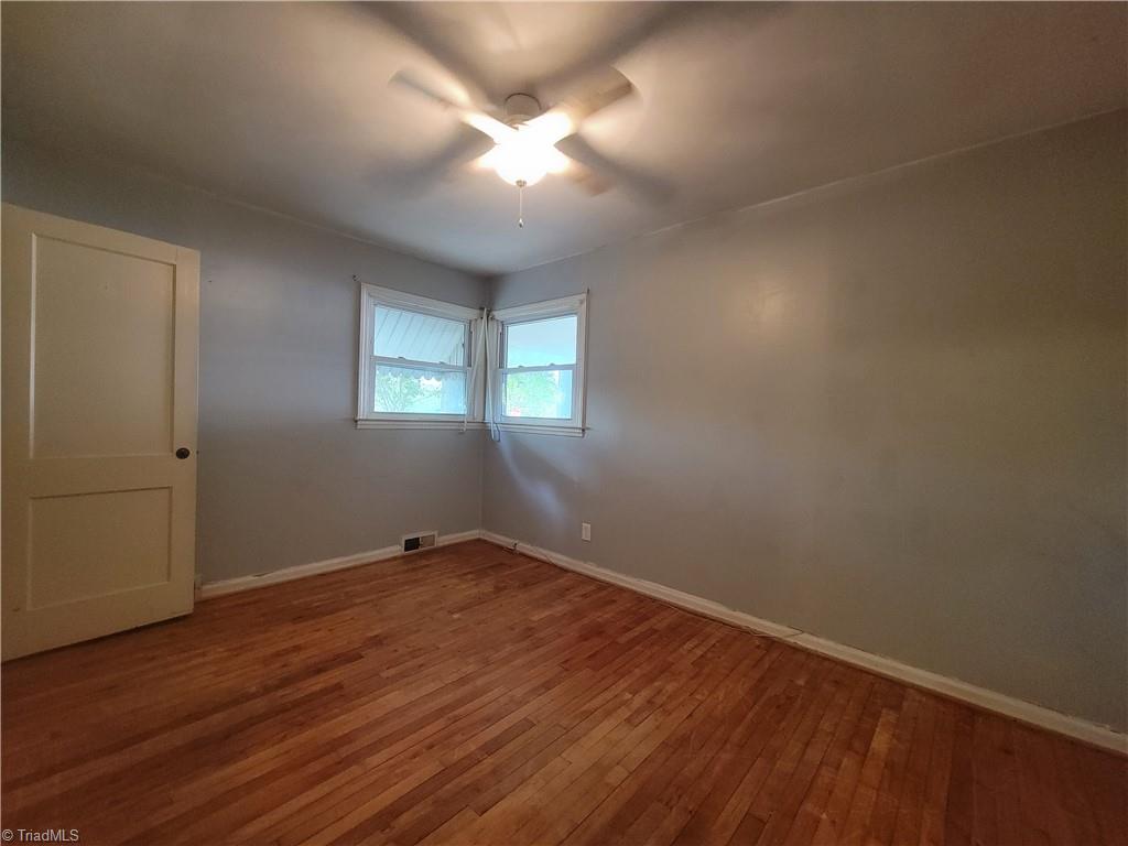 1310 Andover Avenue, Greensboro, North Carolina image 12