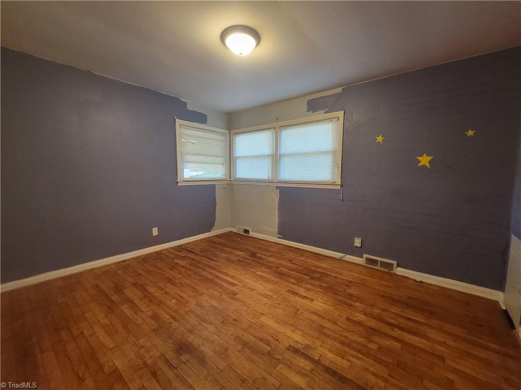 1310 Andover Avenue, Greensboro, North Carolina image 10