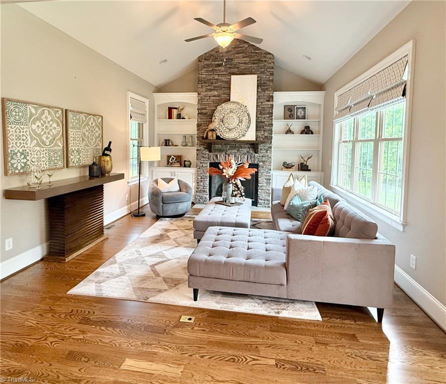 Summerfield, North Carolina 27358, United States, 4 Bedrooms Bedrooms, ,4 BathroomsBathrooms,Residential,Active,82964