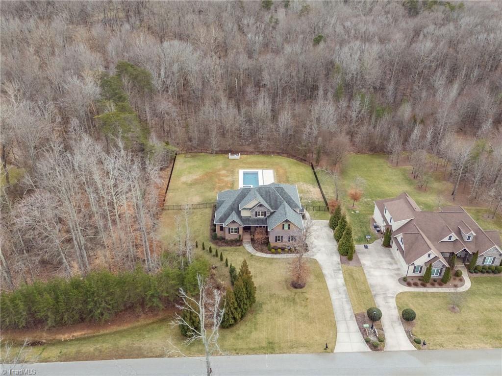7507 Shadow Creek Drive, Summerfield, North Carolina image 2