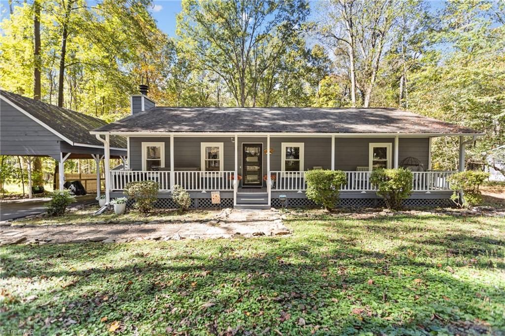 Photo of 8313 Polaris Drive, Bahama, NC 27503 (MLS # 1199341)