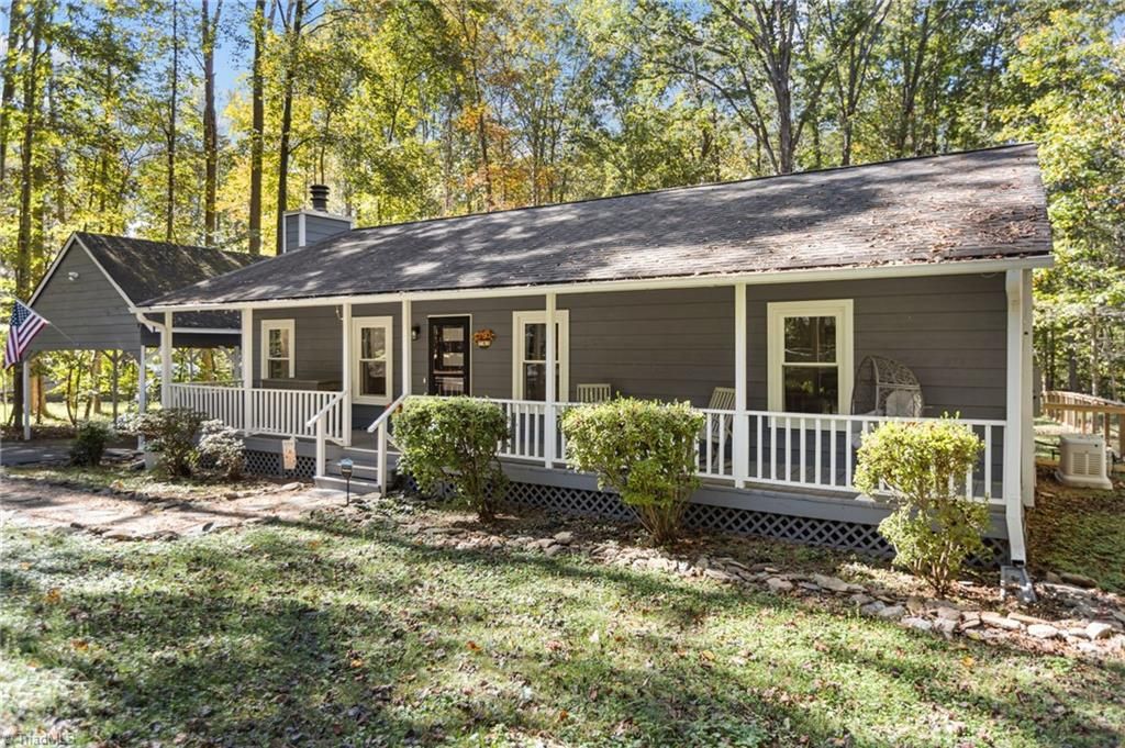 Photo of 8313 Polaris Drive, Bahama, NC 27503 (MLS # 1199341)