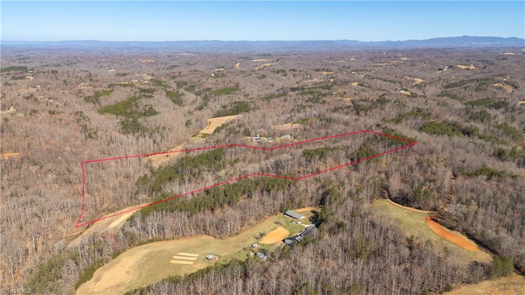 Bob Mabe Road, Danbury, North Carolina image 18