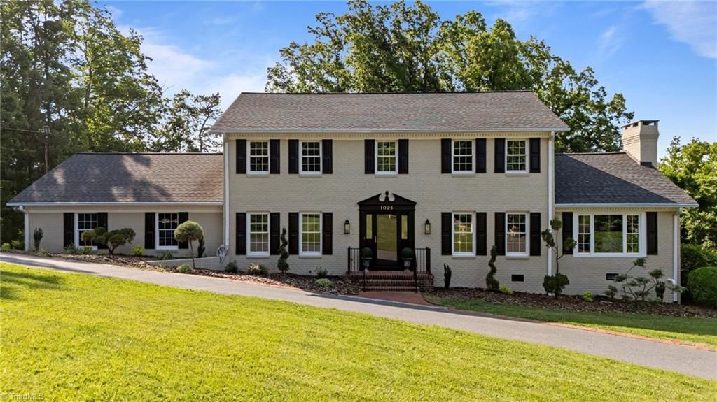 Photo of 1025 Neely Drive, Asheboro, NC 27205 (MLS # 1201904)