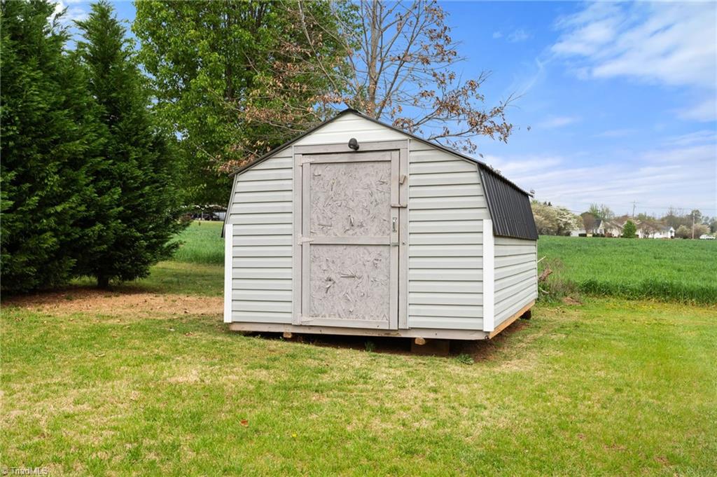 103 Deer Run Lane, Lexington, North Carolina image 27