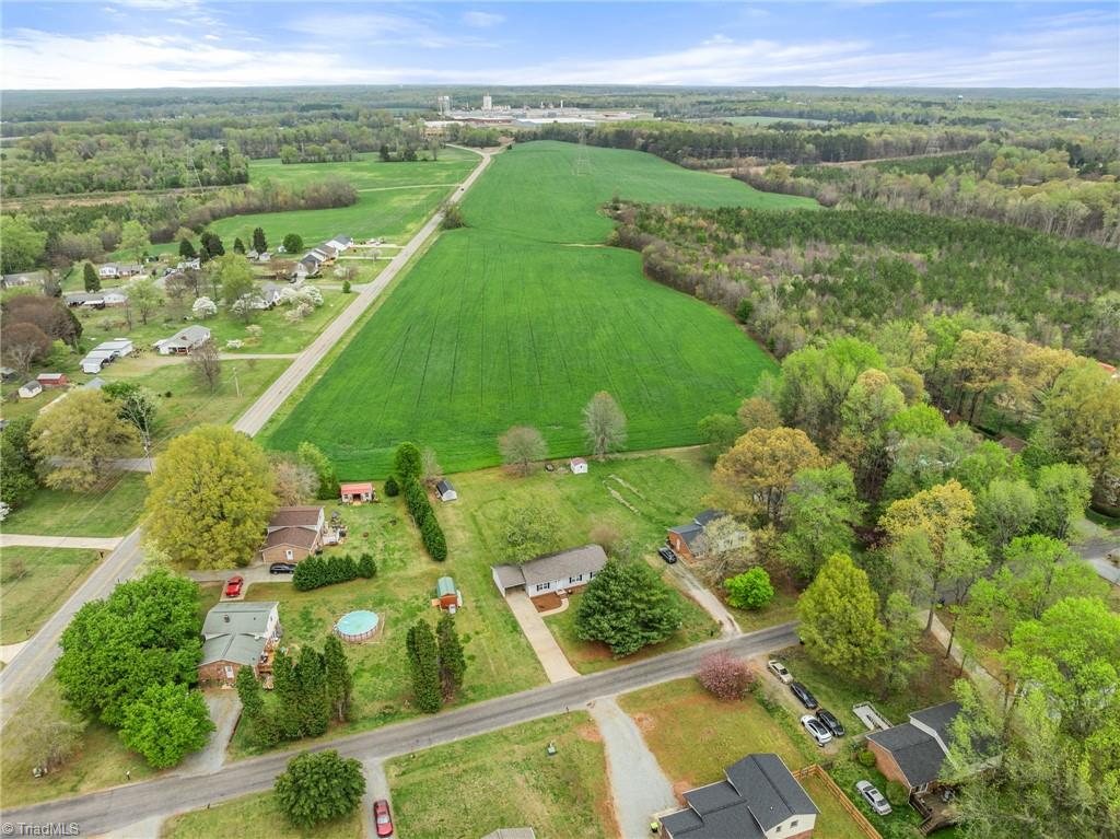 103 Deer Run Lane, Lexington, North Carolina image 33