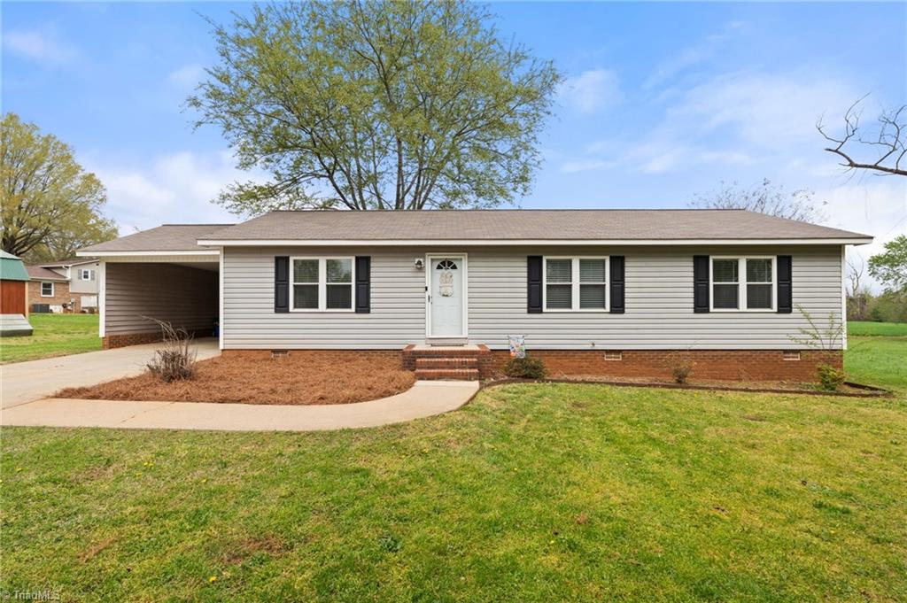 103 Deer Run Lane, Lexington, North Carolina image 3