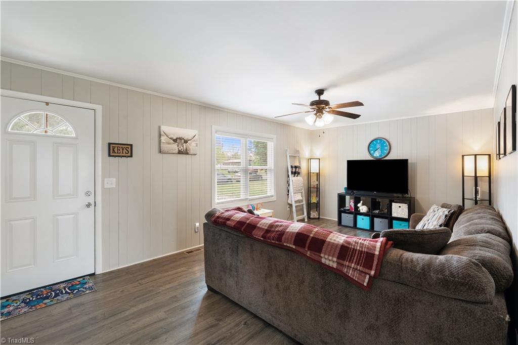 103 Deer Run Lane, Lexington, North Carolina image 8