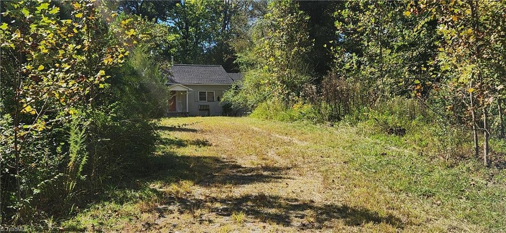 Photo of 1912 Nc Highway 67, Jonesville, NC 28642 (MLS # 1237267)