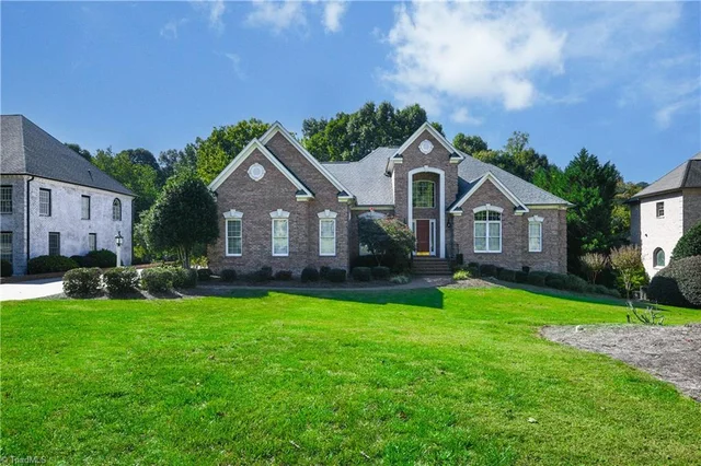 3905 Gaston Road, photo 2 of 37