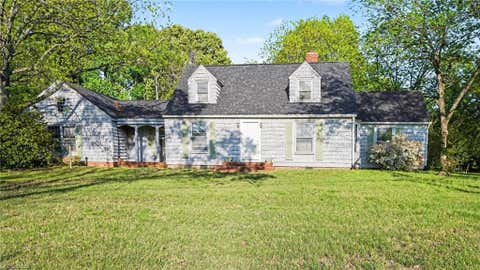 Homes For Sale - 312 Pineywood Road<br/> Thomasville, NC 27360