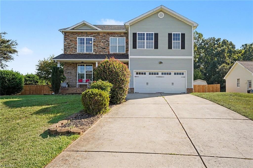 Photo of 5195 Sheffield Drive, Kernersville, NC 27284 (MLS # 1235754)