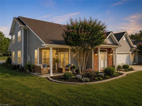 Townhouse For Sale - 1004 Gretchen Lane #A<br/> Greensboro, NC 27410