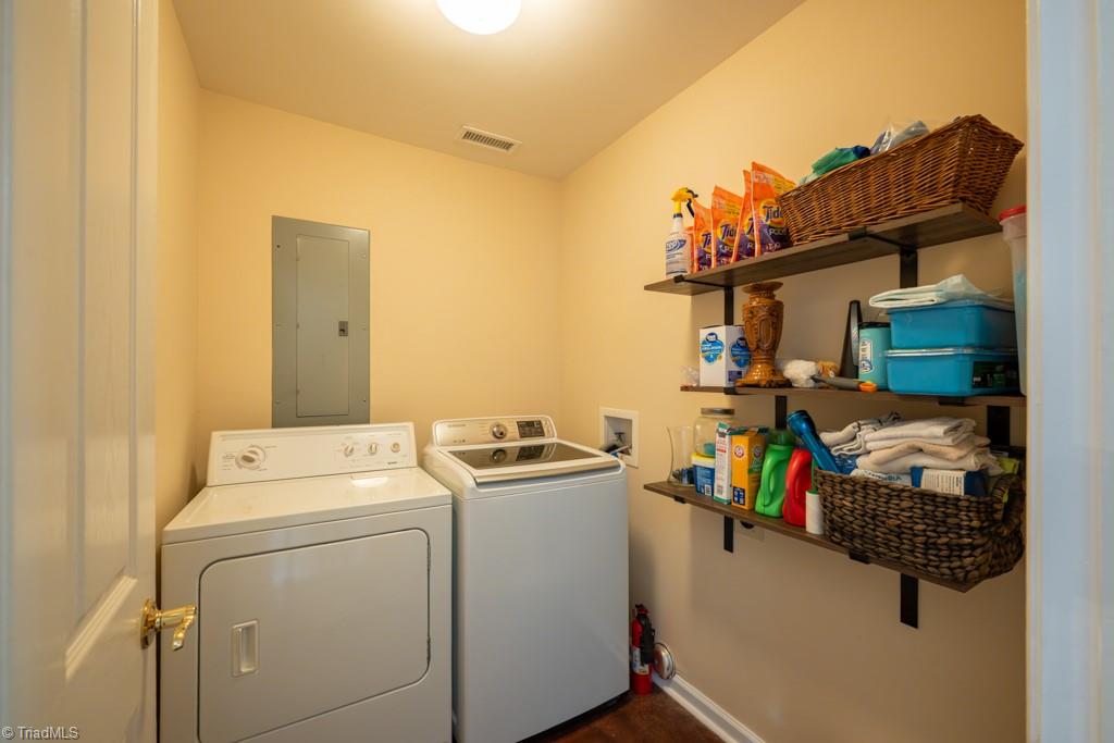 121 Walter Hagen Drive, Mebane, North Carolina image 8