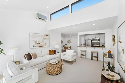 380 Vallejo Drive Unit 321, Millbrae, CA 94030 - #: ML82021396