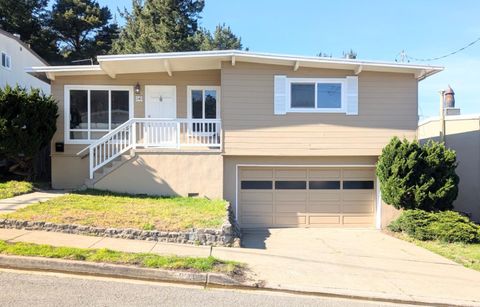 240 Lauren Avenue PACIFICA CA 94044