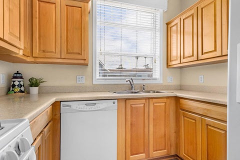 Tiny photo for 1555 Merrill Street #7, SANTA CRUZ, CA 95062 (MLS # ML82056663)