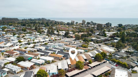 Tiny photo for 1555 Merrill Street #7, SANTA CRUZ, CA 95062 (MLS # ML82056663)