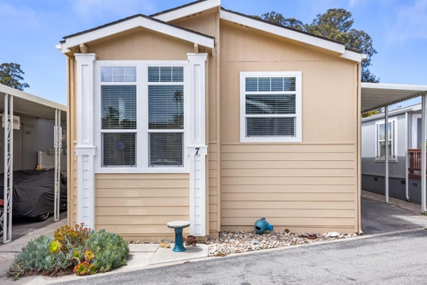 1555 MERRILL ST, SANTA CRUZ, CA 95062 - Image 001e87e7e8d9b28b69eb6340cb83cbf6/3373621159