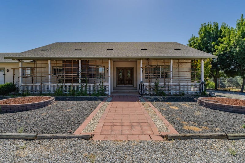 11 Duck Creek Court