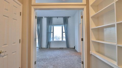 Tiny photo for 132 Warbler Lane, BRISBANE, CA 94005 (MLS # ML82029408)