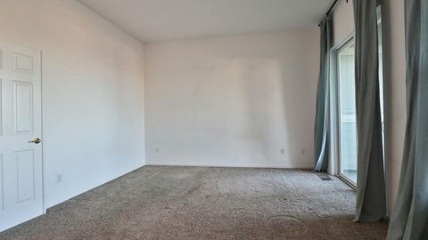 Tiny photo for 132 Warbler Lane, BRISBANE, CA 94005 (MLS # ML82029408)