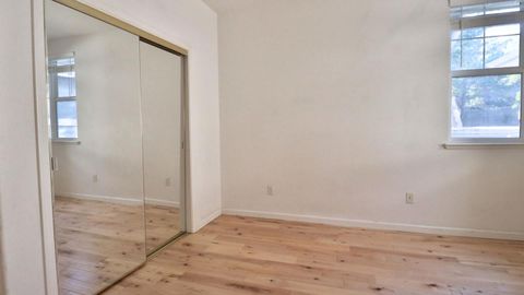 Tiny photo for 132 Warbler Lane, BRISBANE, CA 94005 (MLS # ML82029408)