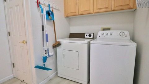 Tiny photo for 132 Warbler Lane, BRISBANE, CA 94005 (MLS # ML82029408)