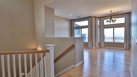 Tiny photo for 132 Warbler Lane, BRISBANE, CA 94005 (MLS # ML82029408)