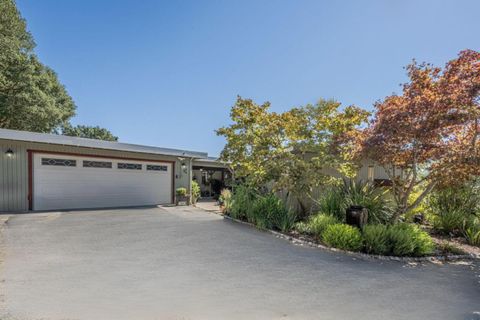 Photo of 30 Pacific View Terrace, WATSONVILLE, CA 95076 (MLS # ML82038071)
