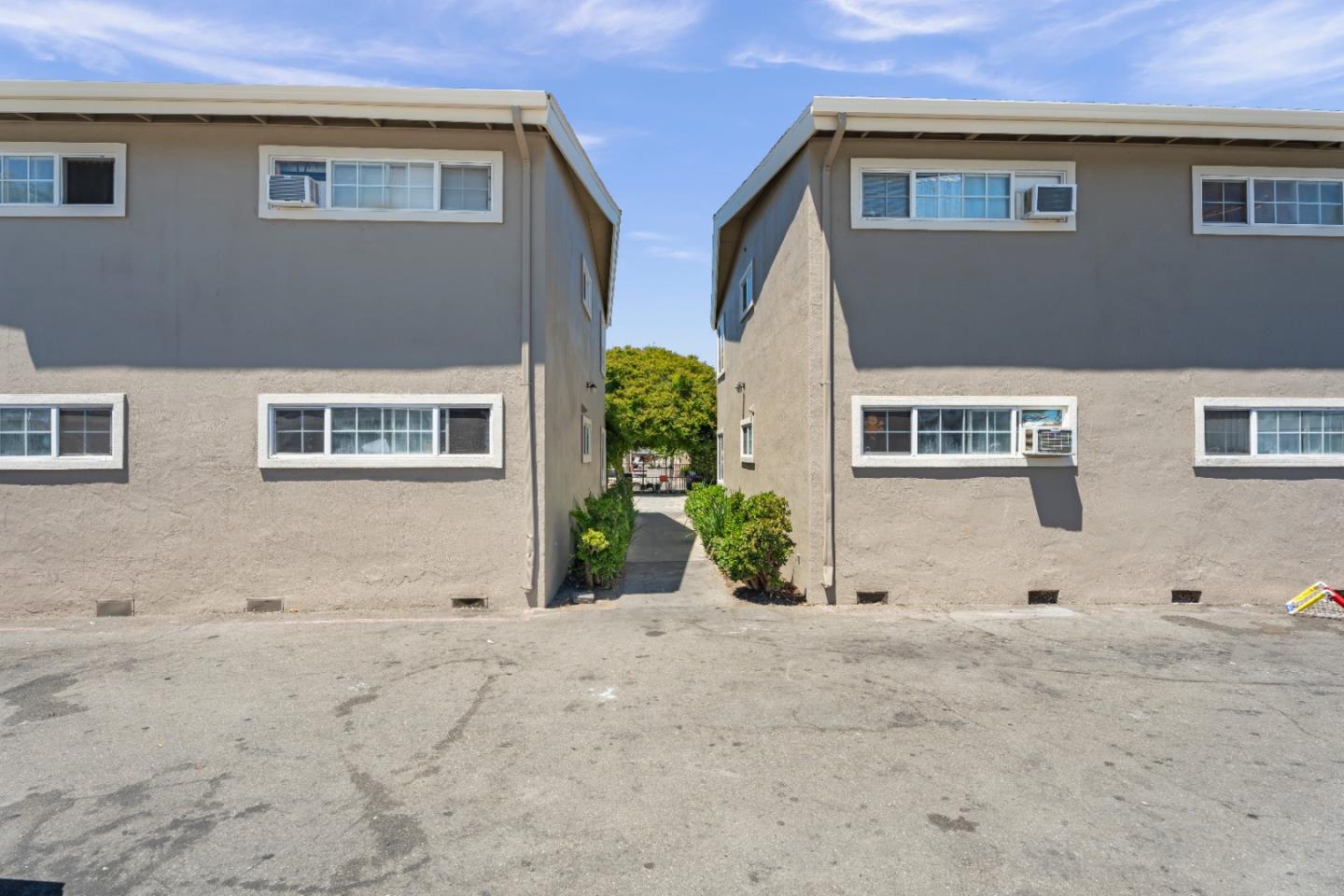 3144 Cadillac Drive