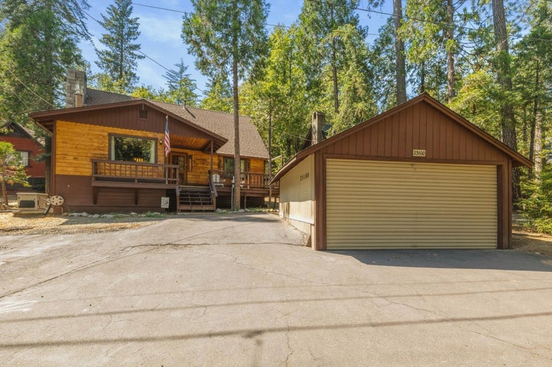 23100 Tuolumne Drive
