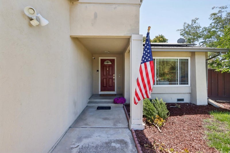 746 Rielly Court