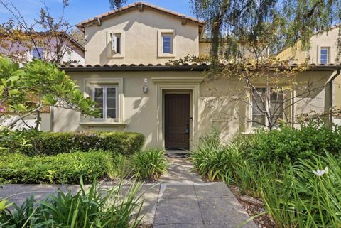Photo of 1309 Dahlia Loop Loop, SAN JOSE, CA 95126 (MLS # ML82045250)
