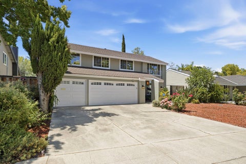 Photo of 7035 Via Pradera, SAN JOSE, CA 95139 (MLS # ML82050146)