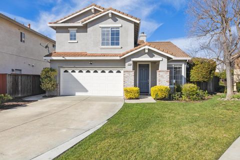 Photo of 476 Tarter Court, SAN JOSE, CA 95136 (MLS # ML82035893)