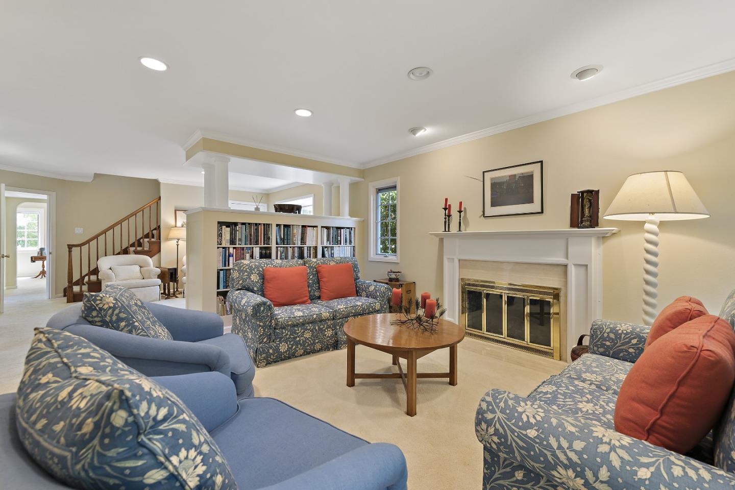 770 Mora Drive