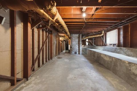 Tiny photo for 940 37th, OAKLAND, CA 94608 (MLS # ML82029242)