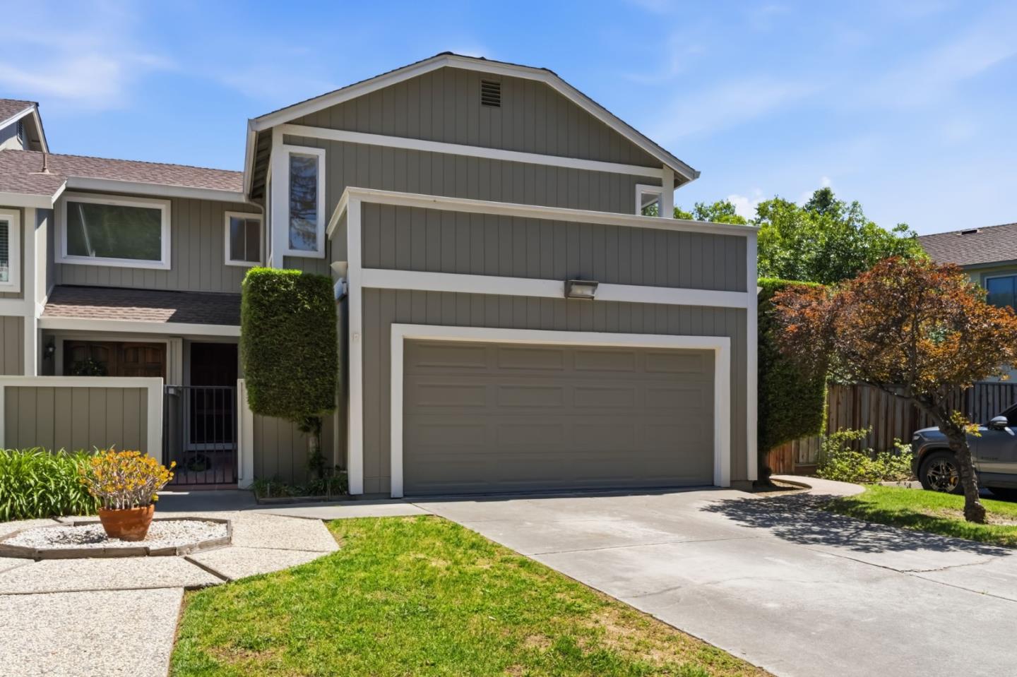 1127 Longshore Drive