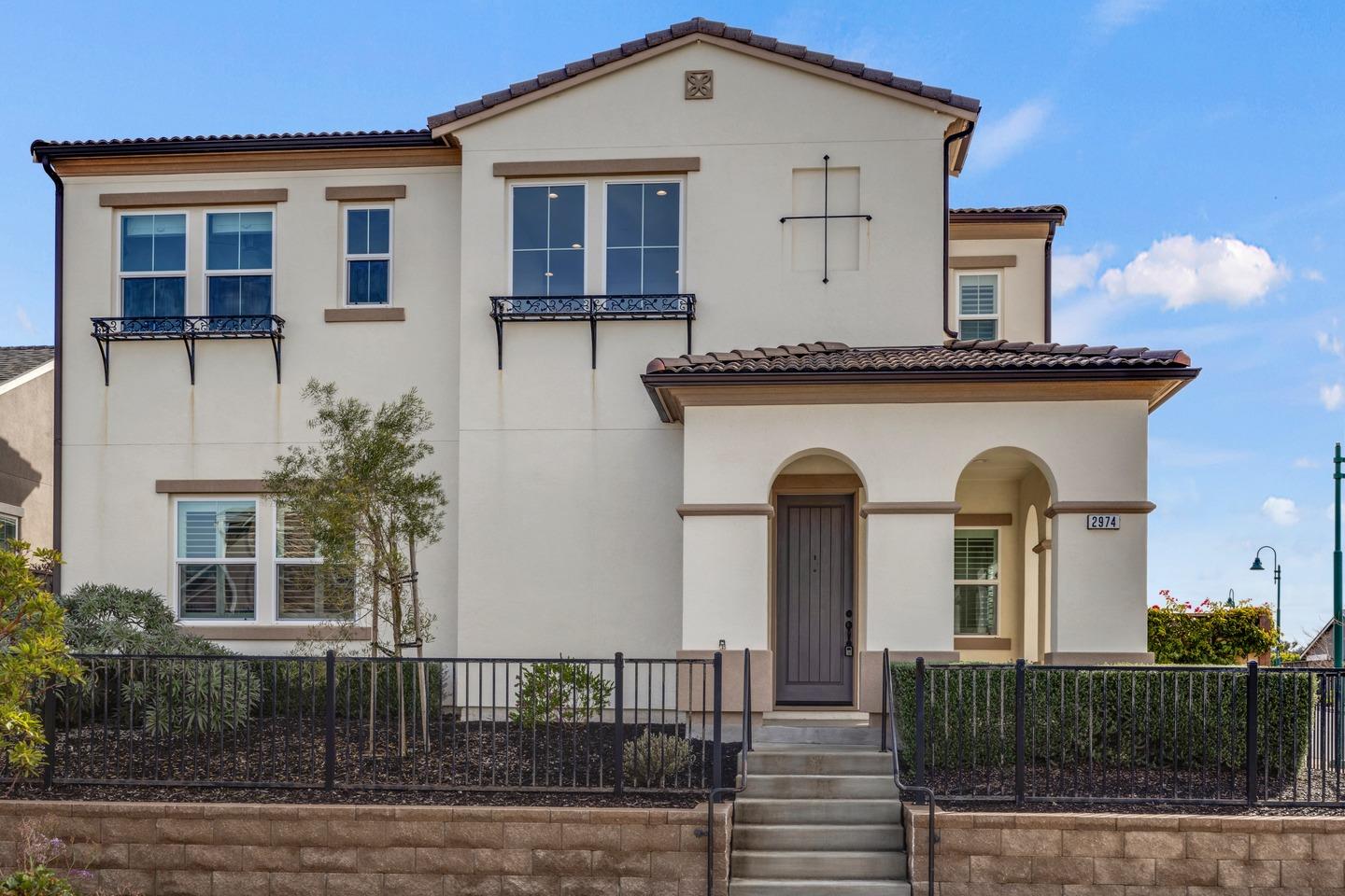 2974 Bluffs Drive