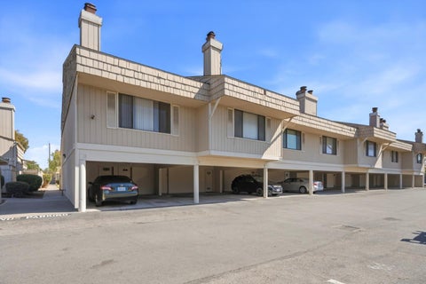 Photo of 104 W Rossi Street #7, SALINAS, CA 93901 (MLS # ML82060431)