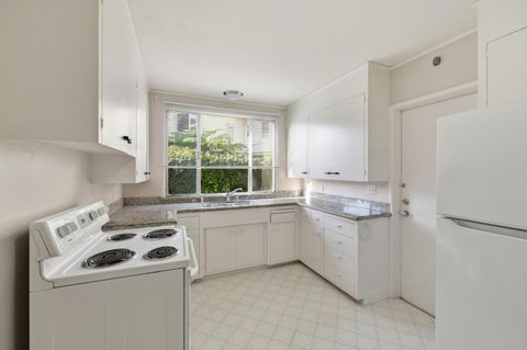 Tiny photo for 24 Baytree Way, SAN MATEO, CA 94402 (MLS # ML82026751)